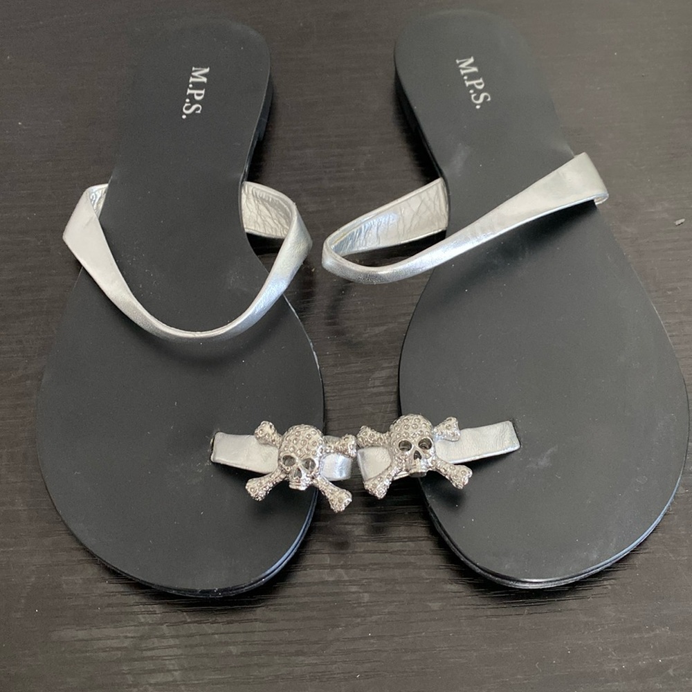 Very Gently Used Women’s Sandals
